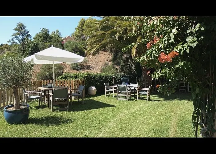 Finca vista de la roca